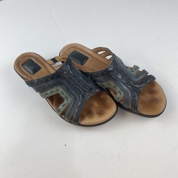 Clarks Artisan‎ Women's Green Leather Slip On Comfort Sandals Size 9M  Pre Owned - Picture 1 of 16